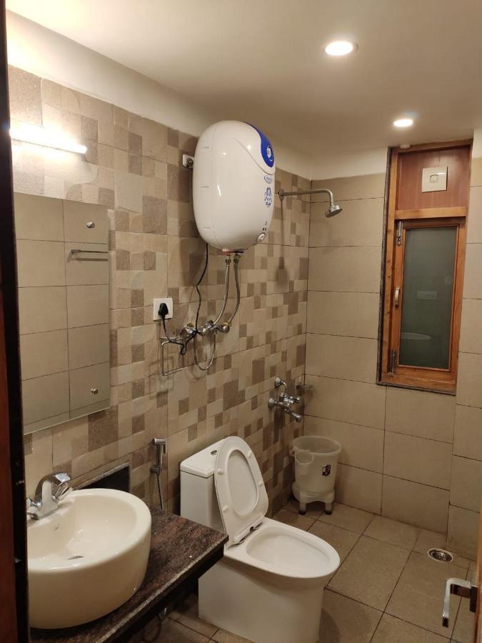 Apple Blossom Hotel Manali  Bagian luar foto